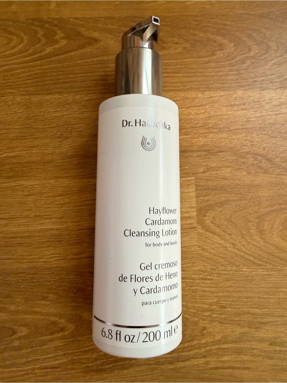 *Discontinued* *BN* Dr. Hauschka Hayflower Cardamom Cleansing Lotion